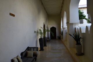 Laubengang im Swahili-Stil